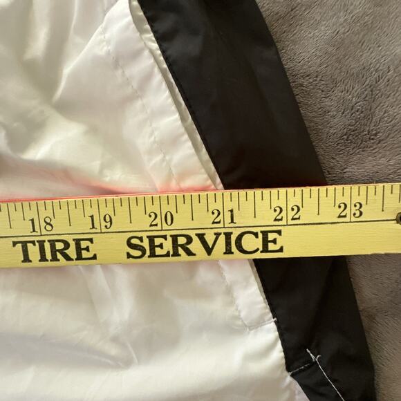 THE NORTH FACE Shorts Womens XL White Black Hydrenaline Athletic Running Outdoor - Picture 8 of 11